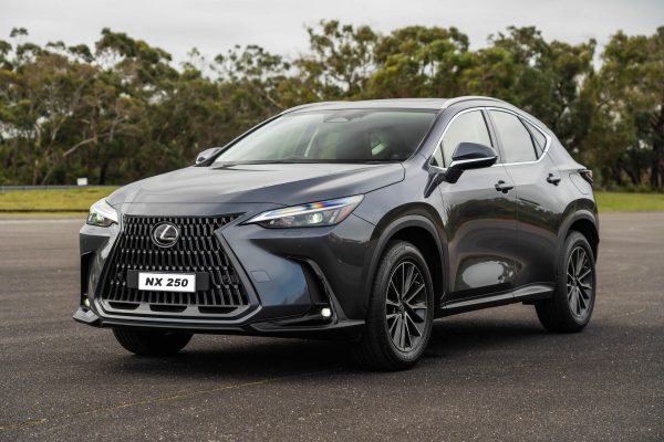 velg Lexus NX 250