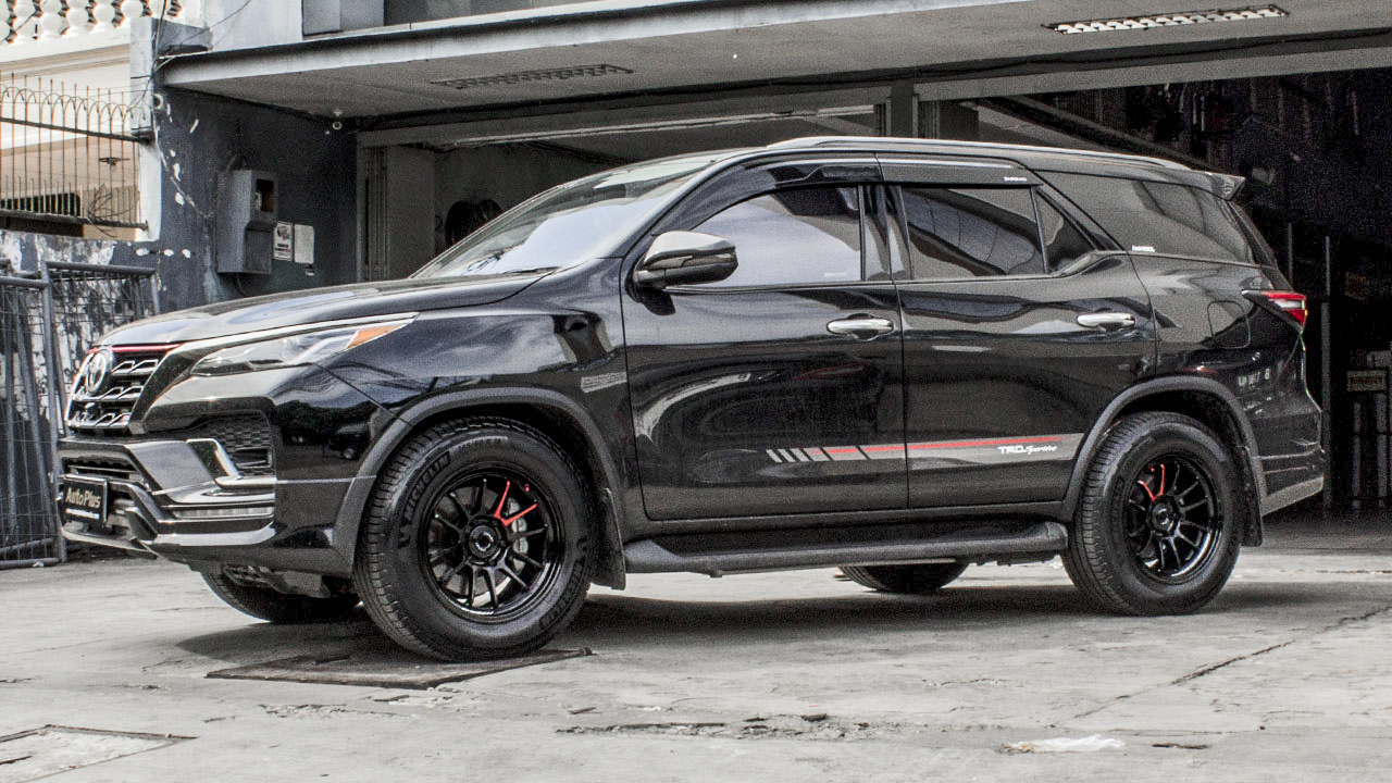 VELG LENSO 96M TOYOTA FORTUNER