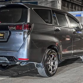 Innova Venturer pasang Lenso Venom VT7 R18 (2)