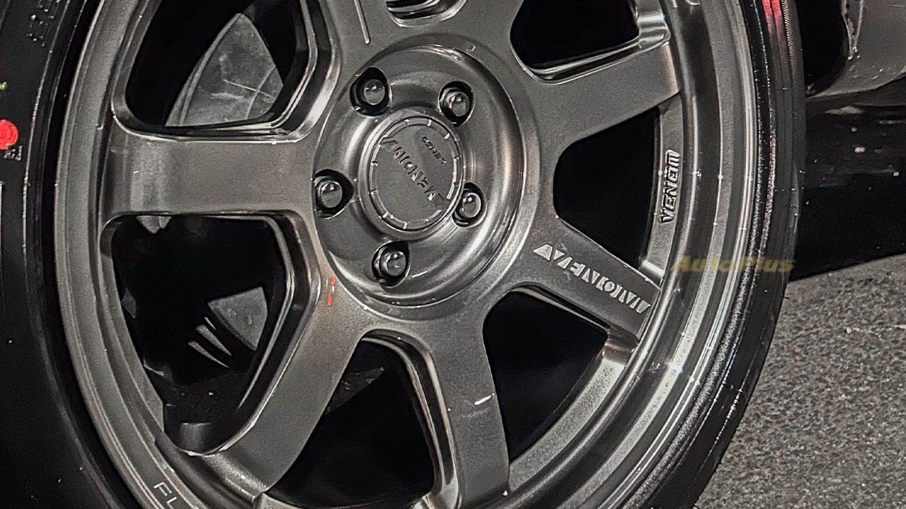 Innova Venturer pasang Lenso Venom VT7 R18 (3)