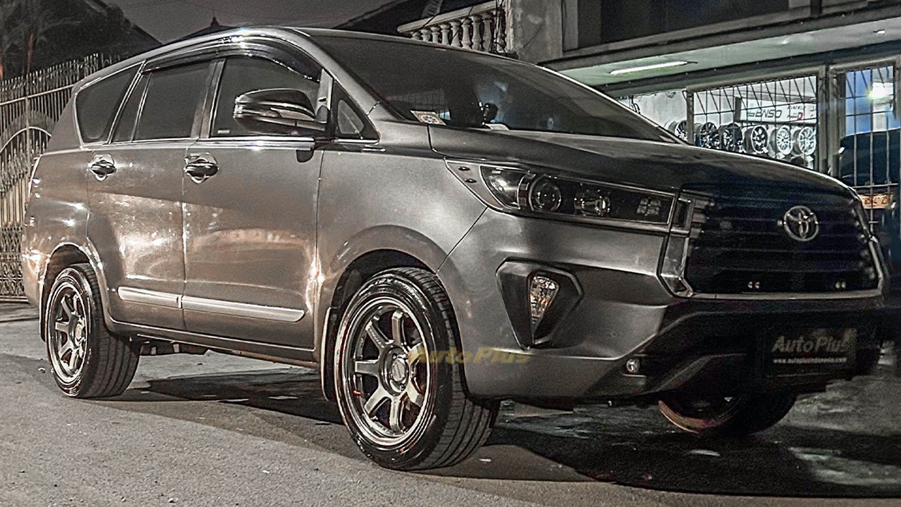 Innova Venturer pasang Lenso Venom VT7 R18