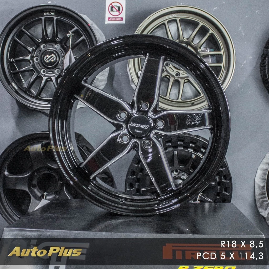 VELG LENSO D1-RACING RING 18 PCD 5×114,3 VELG LENSO D1 RACING RING 18 (1)
