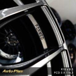 VELG KONIG AMPLIFORM RING 18 DARK METALLIC GRAPHITE (9)