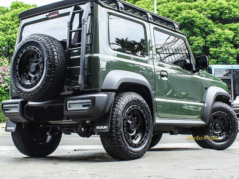 velg mobil jimny