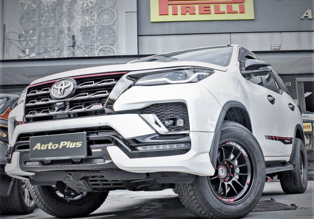 velg fortuner